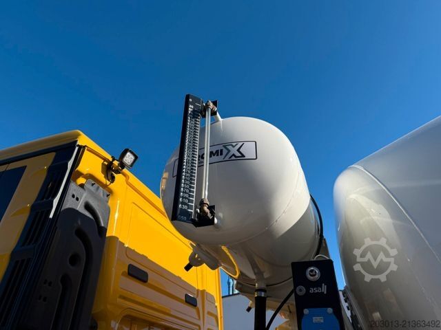 Concrete mixer truck MAN 35.440 8x4 BB CH Betonmischer Euromix 10 m³