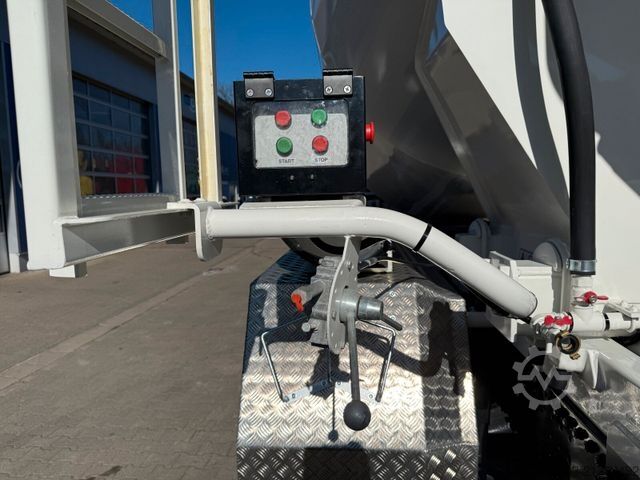 Concrete mixer truck MAN 35.440 8x4 BB CH Betonmischer Euromix 10 m³