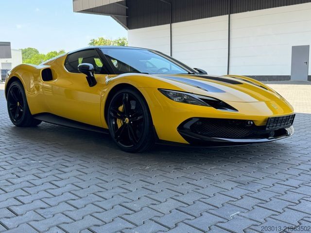 Van FERRARI 296 GTB Coupe