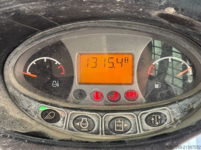 Wheel loader BOBCAT S450 / 2016 BJ / 1.315 H