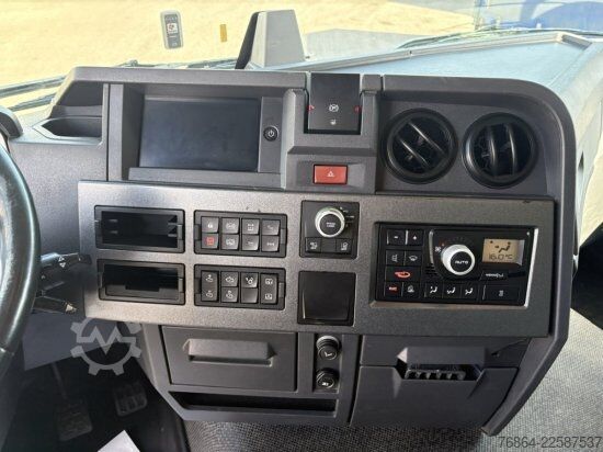 Standard tractor unit RENAULT T480 COMFORT, E6, HYDRAULIK, RETARDER