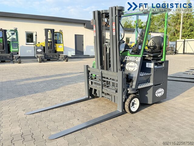 4-way forklift Combilift CB3000 DIESEL TRIPLEX 4900 POSITIONER