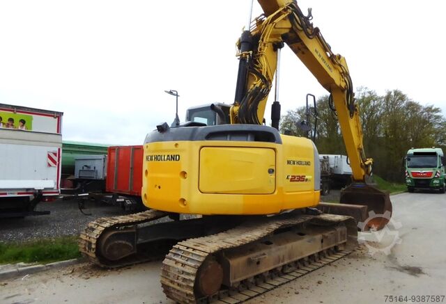 Hydraulic Excavators New Holland E 235 B SR