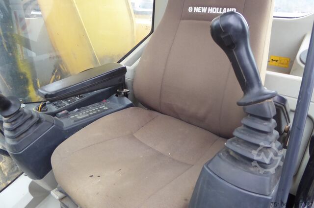 Kettenbagger New Holland E 235 B SR