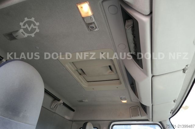 Beverage truck RENAULT Premium 430 Getränkewagen Lift-/Lenkachse LBW