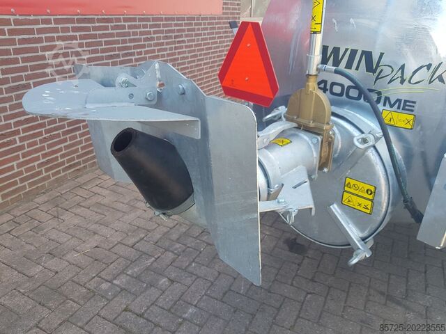 Düngerverteiler Joskin Modul 02 4000ME