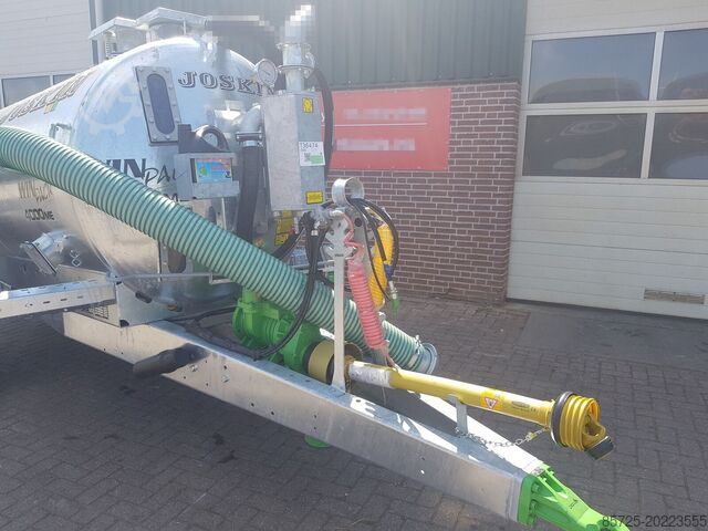 Düngerverteiler Joskin Modul 02 4000ME