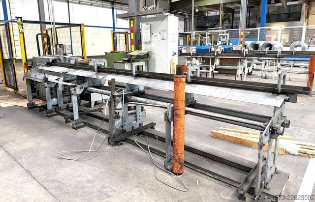 Drahtricht- und Abschneidemaschine WAFIOS R21