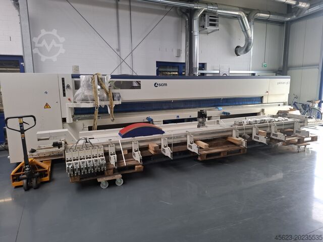 High-performance panel dividing saw SCM Gabbiani G 3