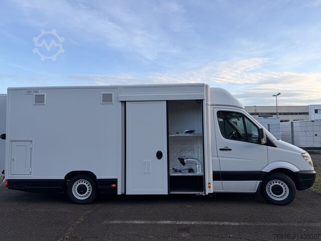 Mobile Shop/ Food Truck Mercedes-Benz Foodtruck, Imbisswagen, Food Truck mit neuer Küche und Ausstattung