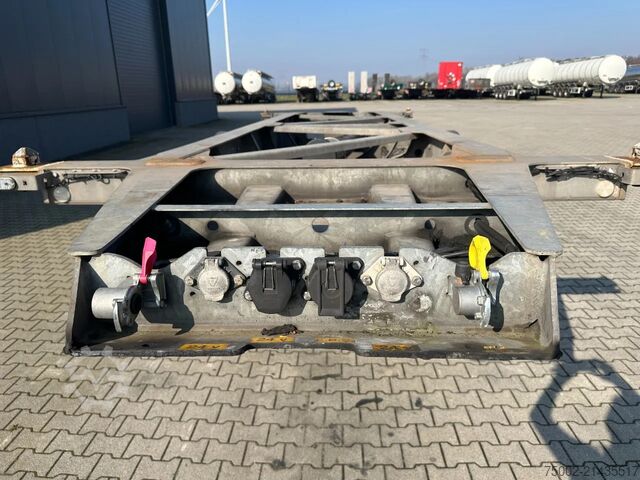 Container transportation Van Hool 3-ASSIGE OPLEGGER 20FT ADR CHASSIS / EMPTY WEIG...