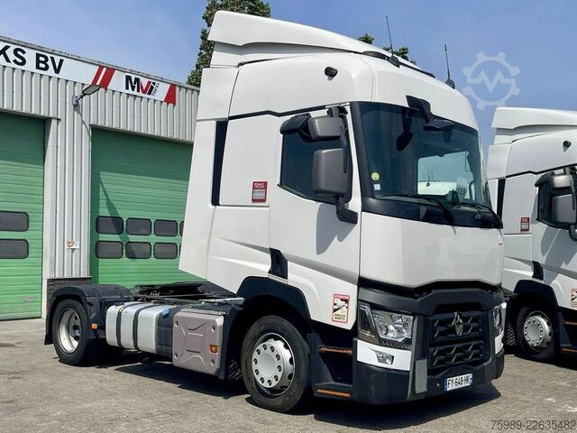 Volume tractor Renault T480 VF611A362MD029904  2X FUEL TANK, PARKING A...