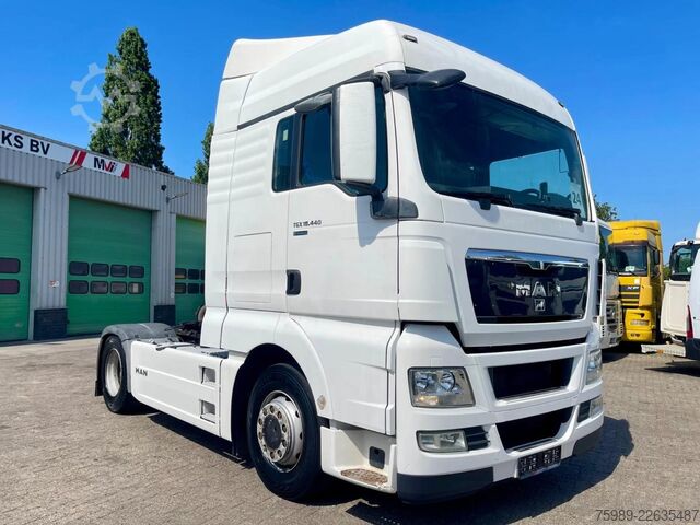 Standard tractor MAN TGX 18.440 EURO5 RETARDER, 2X FUEL TANK, FRIGO