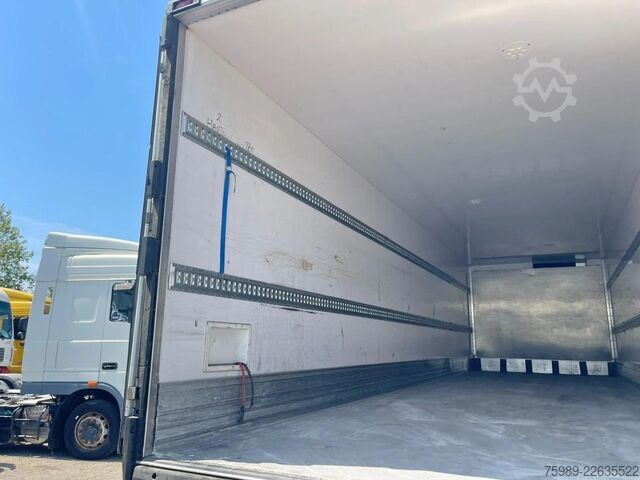 Refrigerated/freezer transport Iveco Stralis 270 CNG! 294094 km!!  9.05 m long body!...