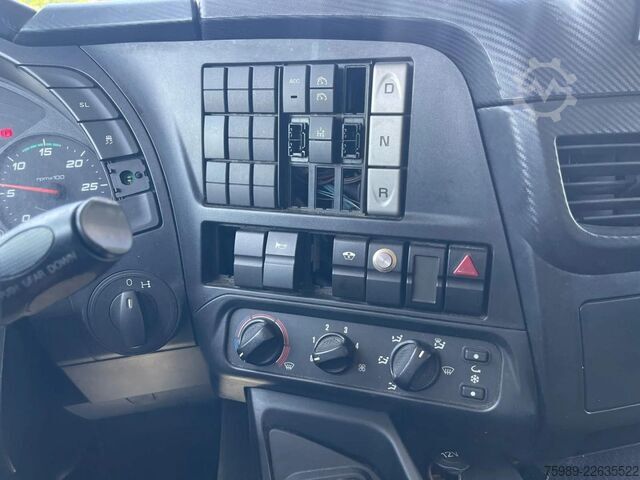 Refrigerated/freezer transport Iveco Stralis 270 CNG! 294094 km!!  9.05 m long body!...