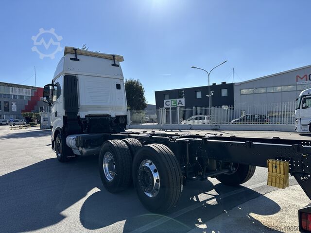 Truck chassis Iveco S-Way 500 6x2 ADR Full-Pneumatic