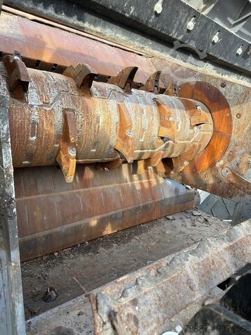 Doppstadt Inventhor 6 - tracked undercar Doppstadt Inventhor 6 - Kette