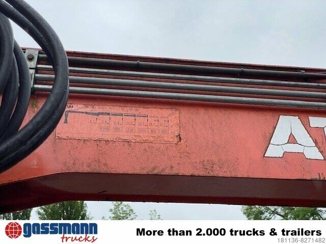 Roll-off container  Abrollcontainer mit Flügeltüren & Atlas Kran AK