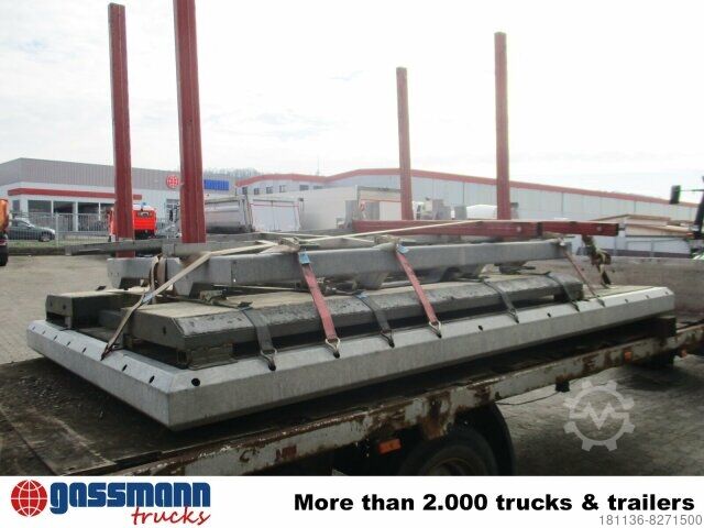 Flatbed truck  Pritschenaufbau mit Wechselsystem für