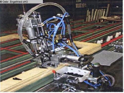 Clipsetzer fuer Holz-Alufenster RUCHSER Clipsetzen Holz-Alu Durchlauf