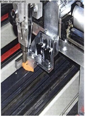 Clipsetzer fuer Holz-Alufenster RUCHSER Clipsetzen Holz-Alu Durchlauf