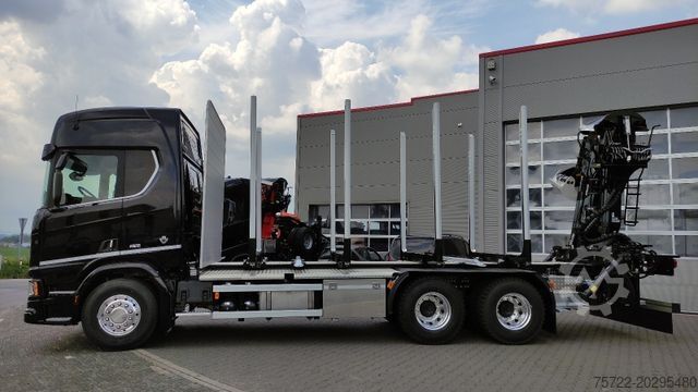 Holztransporter LKW SCANIA R590 6x4 Schemel/Kran TAJFUN LIV oder EPSILON