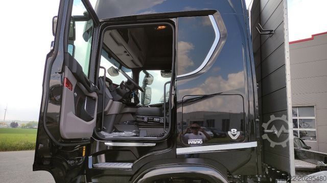 Holztransporter LKW SCANIA R590 6x4 Schemel/Kran TAJFUN LIV oder EPSILON