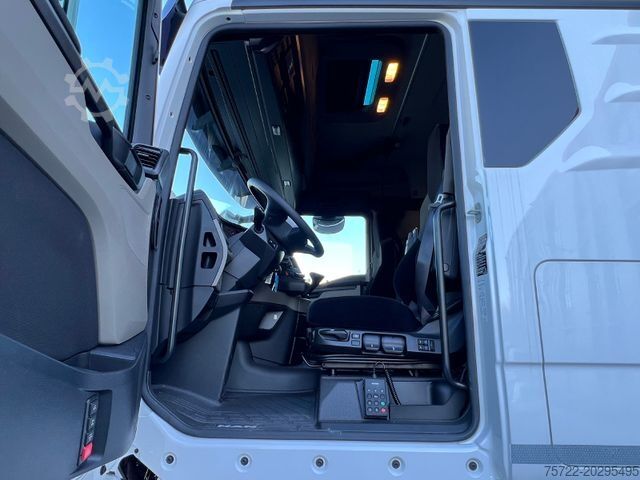 Truck mounted crane MAN TGX 26.480 / 520 BL 6x2-4 KRAN FASSI / PALFINGER
