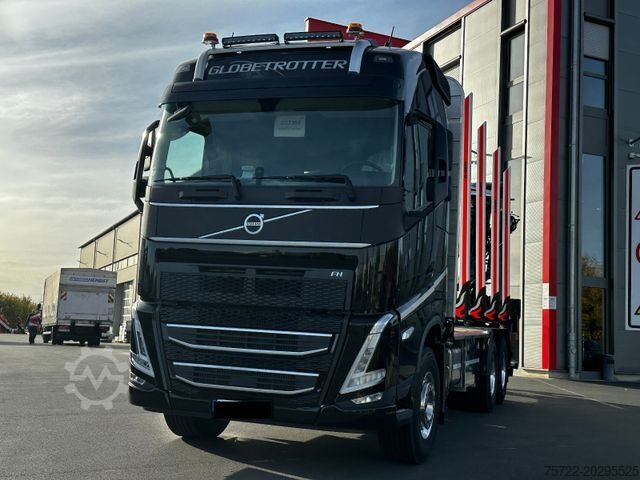 Holztransporter LKW VOLVO FH 540 BL 6x4/KRAN EPSILON M12Z105