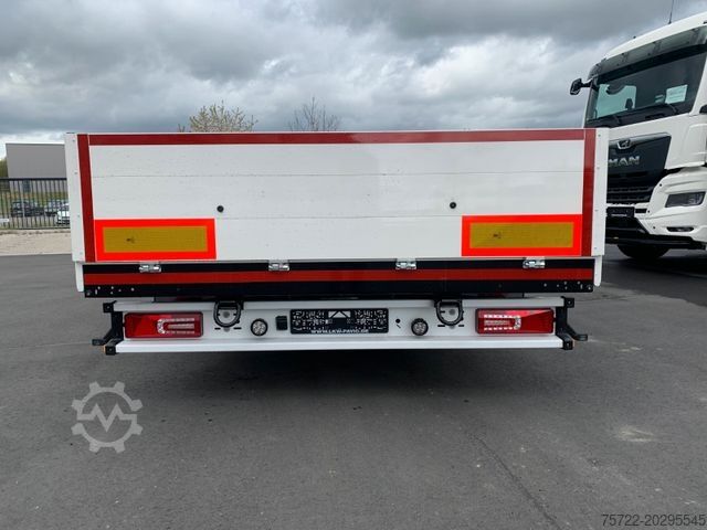 AnhÀnger mit offener Pritsche PAVIC TBPA 14 64ZC PRITSCHE MIT CONTAINERVERRIEGELUNG