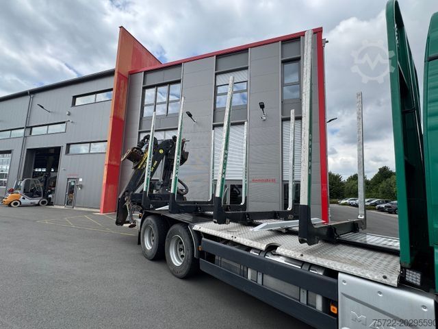 Holztransporter LKW MAN TGX 33.580 6x4 BL Kurzholz mit TajfunLIV 120Z 96
