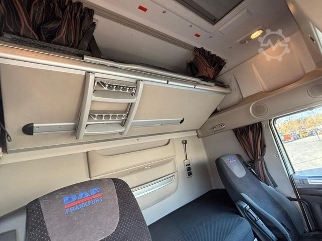 Standard tractor unit DAF XF 530 FT Super Space Retarder 2 X Tank E6