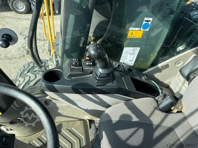 Mobilbagger VOLVO EW 180 E