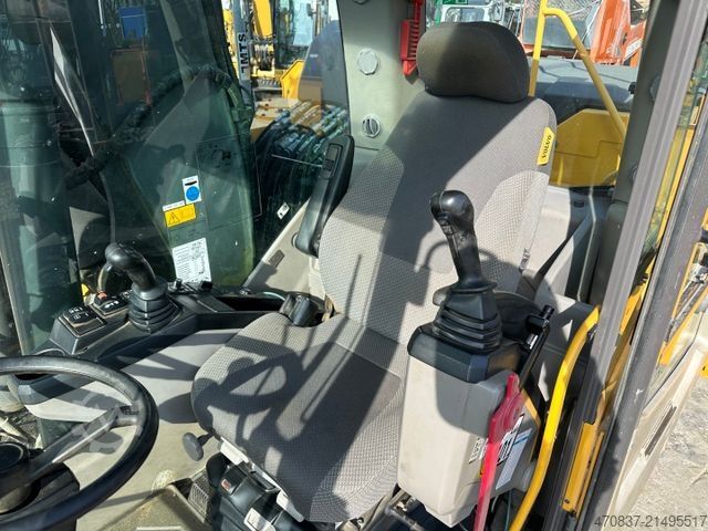 Mobilbagger VOLVO EW 180 E