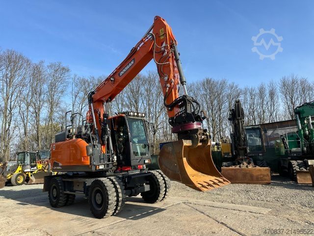 Mobilbagger DOOSAN DX 165W-5 / Rototilt **Löffelpaket**
