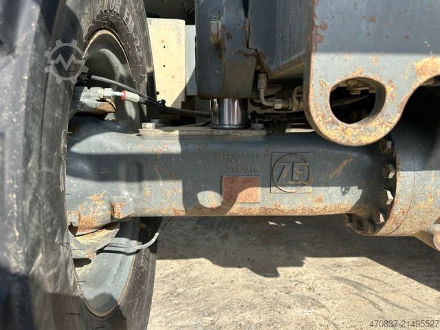 Mobile excavator LIEBHERR A 918 Litronic / PowerTilt