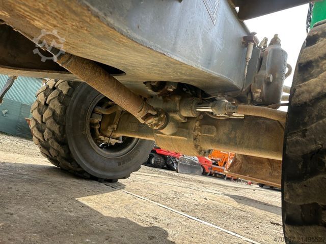 Mobile excavator LIEBHERR A 918 Litronic / PowerTilt