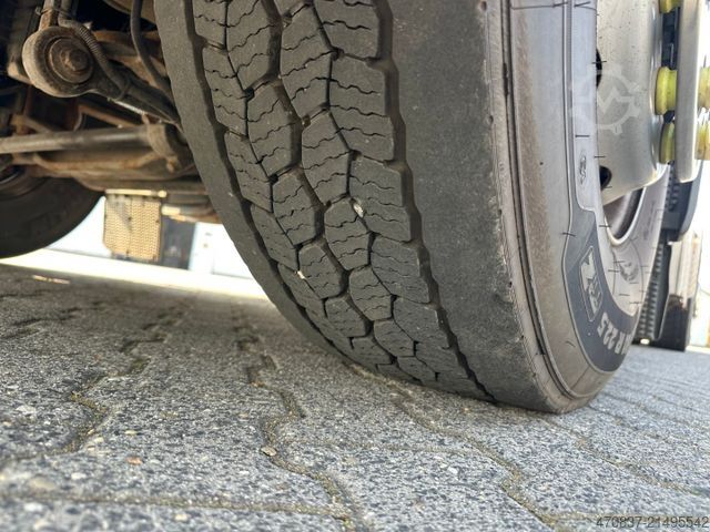 Abrollkipper MERCEDES-BENZ Actros 2546 6x2 / Retarder / Hyva 20 60 S / Lenk