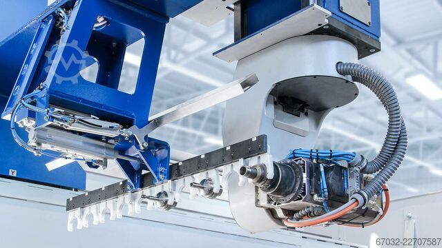 5-axis CNC milling machine HG GRIMME SysTech GmbH 5-Achs CNC Fräsmaschine G-S-F(35-15)/U