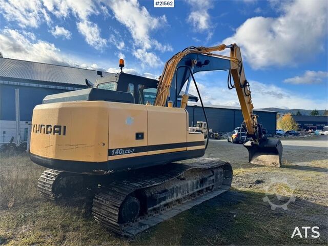 Crawler excavator Hyundai 140LC-7
