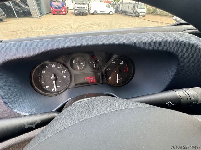 Box van IVECO Daily 35S14 NP *3.0 Liter*Koffer+LBW*CNG Erdgas
