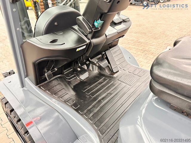 4-wheel forklift Toyota 52-8FDJF35 / DIESEL / 2016 / 2096 HOURS