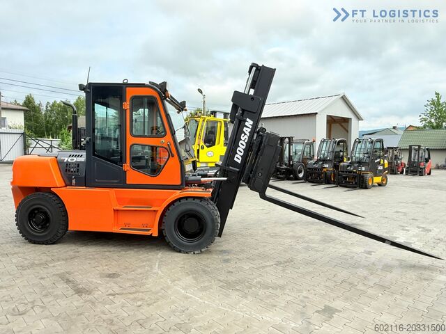 Four-wheel forklift DOOSAN 70 / DUPLEX / FORK 2500MM / POSITIONER