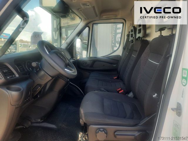 Transporter mit Koffer IVECO Daily 70C18HA8/P / Koffer LBW / Klima
