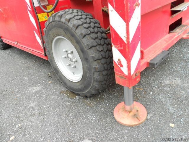 Arbeitsbühne  Scherenarbeitsbühne Liftlux SL205-25D4WD, AH 22