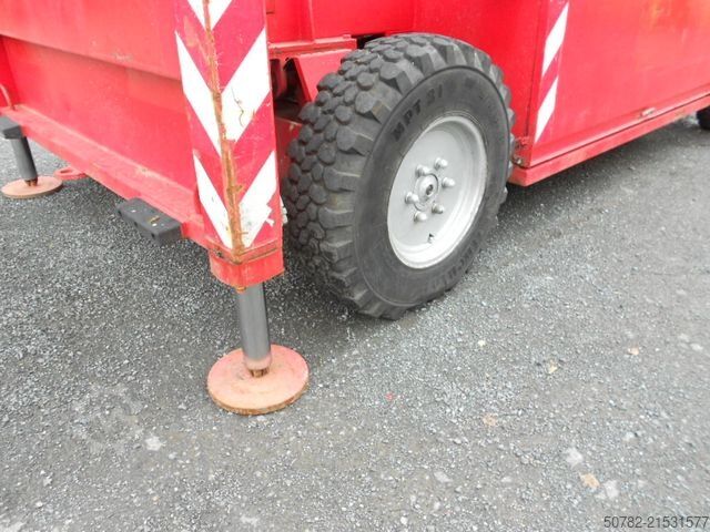 Arbeitsbühne  Scherenarbeitsbühne Liftlux SL205-25D4WD, AH 22