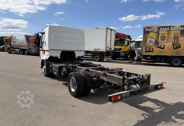 LKW-Fahrgestell Renault D12.240 4x2 Chassis / Swiss-Vehicle