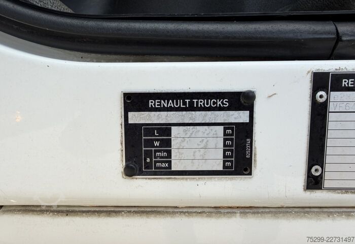 LKW-Fahrgestell Renault D12.240 4x2 Chassis / Swiss-Vehicle