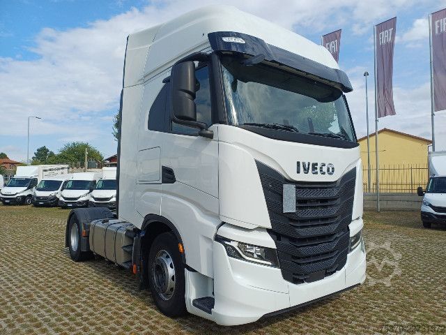 Standard SZM IVECO S-WAY AS440S49 T/P