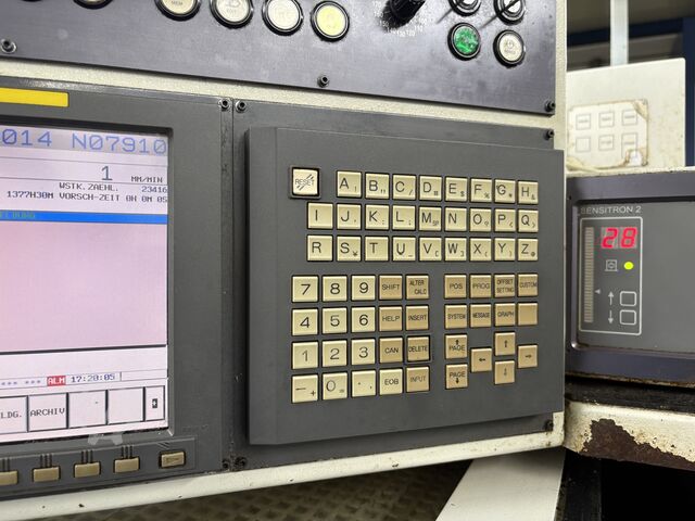 Cylindrical grinding machine STUDER S 33 CNC